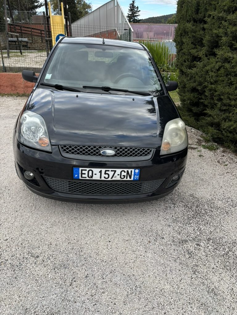 location ford fiesta